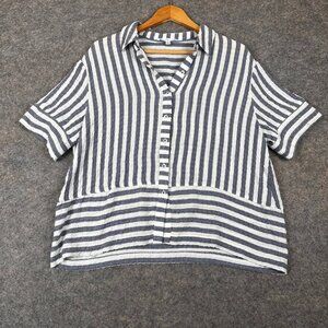 Jane and Delancey Blue and White Striped boxy button Top Women's Large